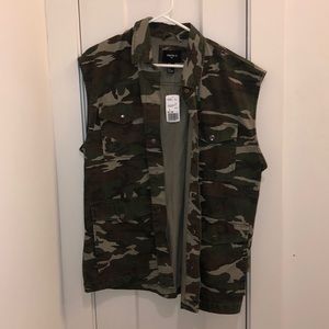 Forever 2 camo vest